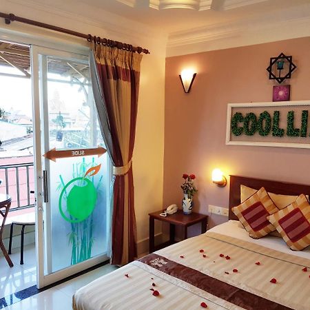 Fancy Guesthouse Phnom Penh Bagian luar foto