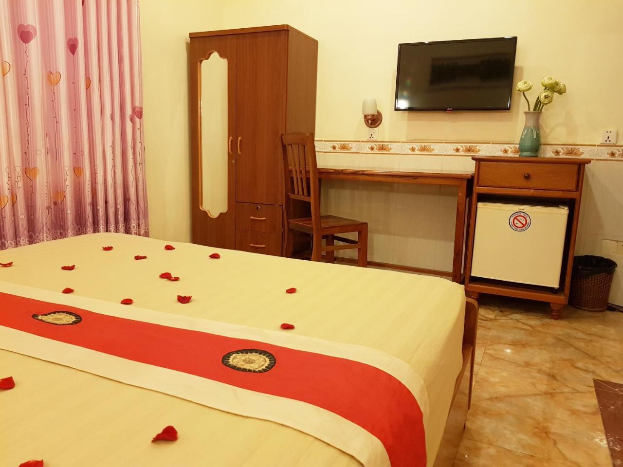 Fancy Guesthouse Phnom Penh Bagian luar foto